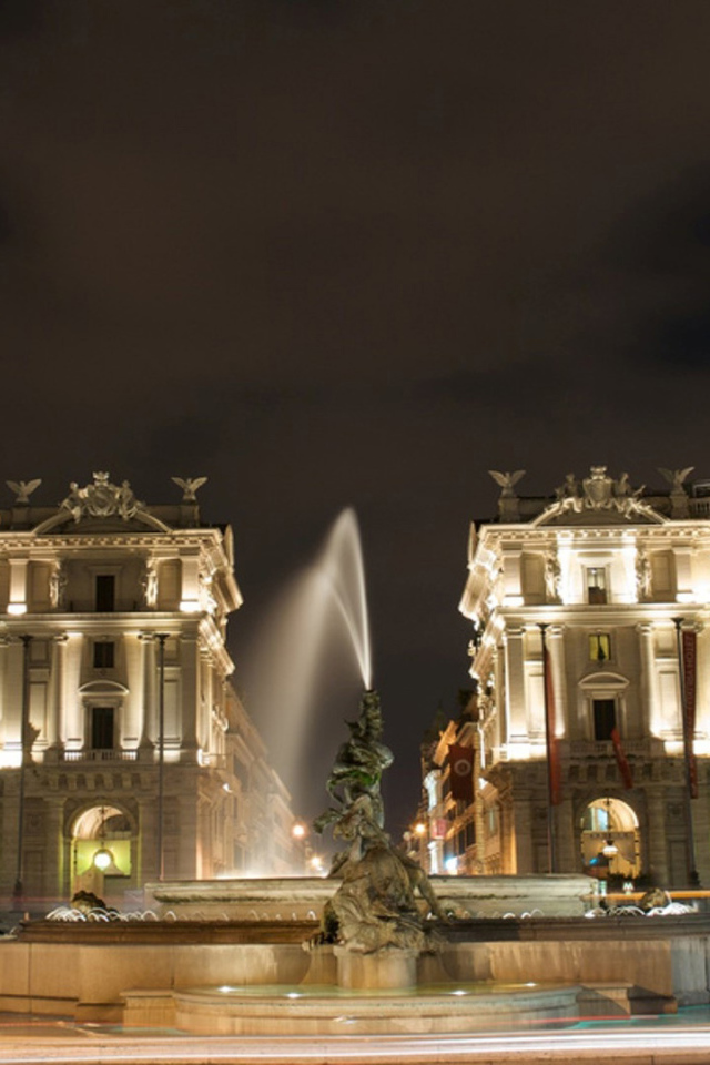 Центральная площадь в Риме