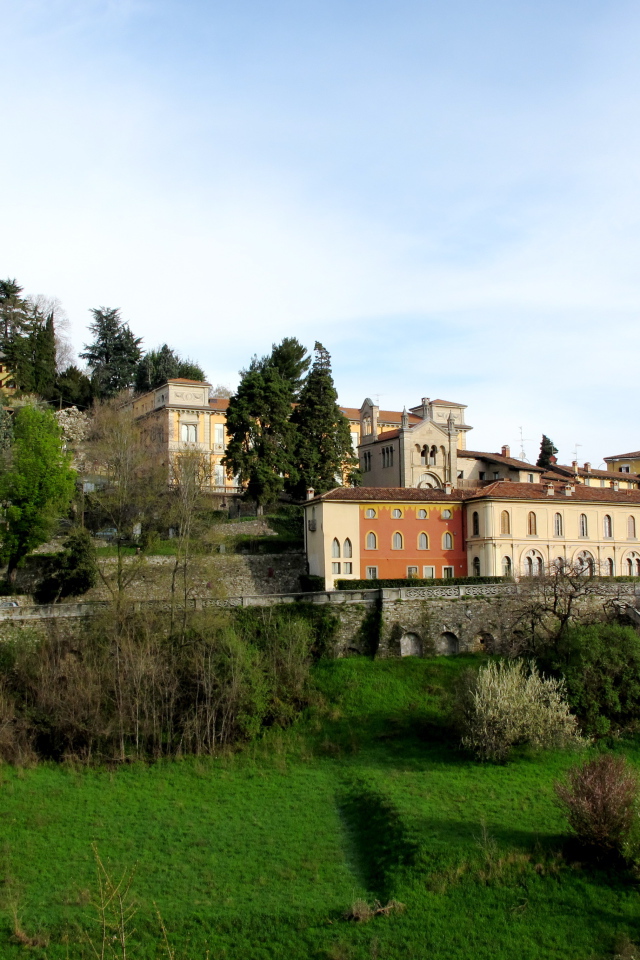 Городские здания в Бергамо, Италия