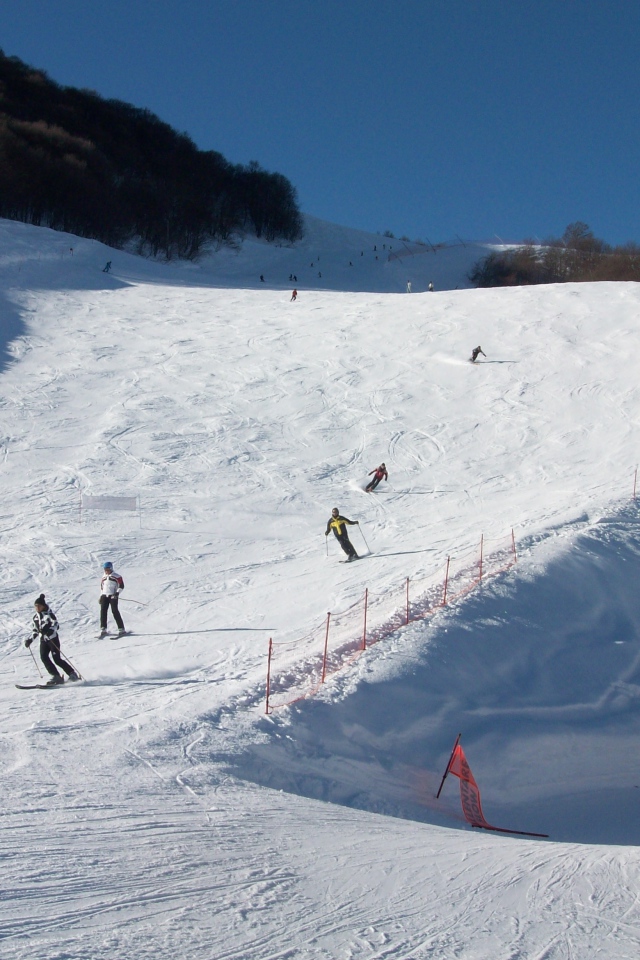 Зимний отдых на горнолыжном курорте Мадонна ди Кампильо, Италия