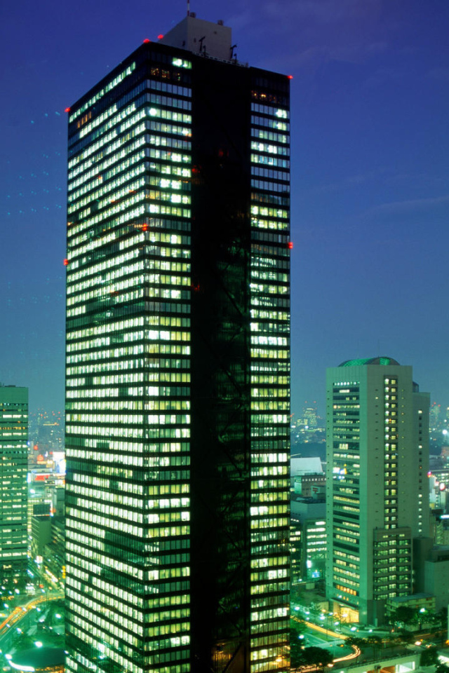 Административные здания в Токио