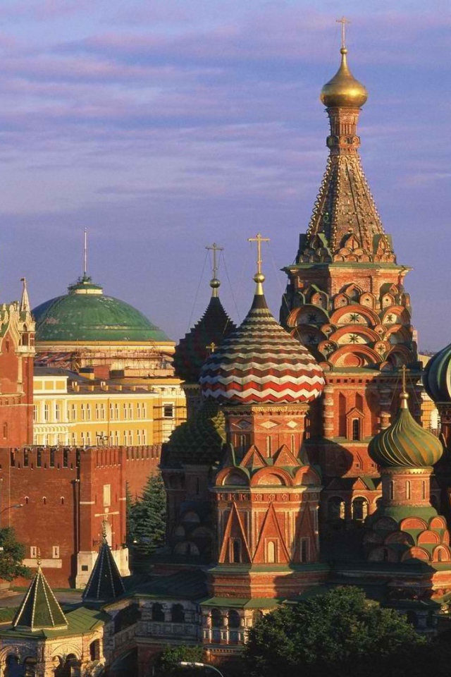 Знойный день над Кремлем