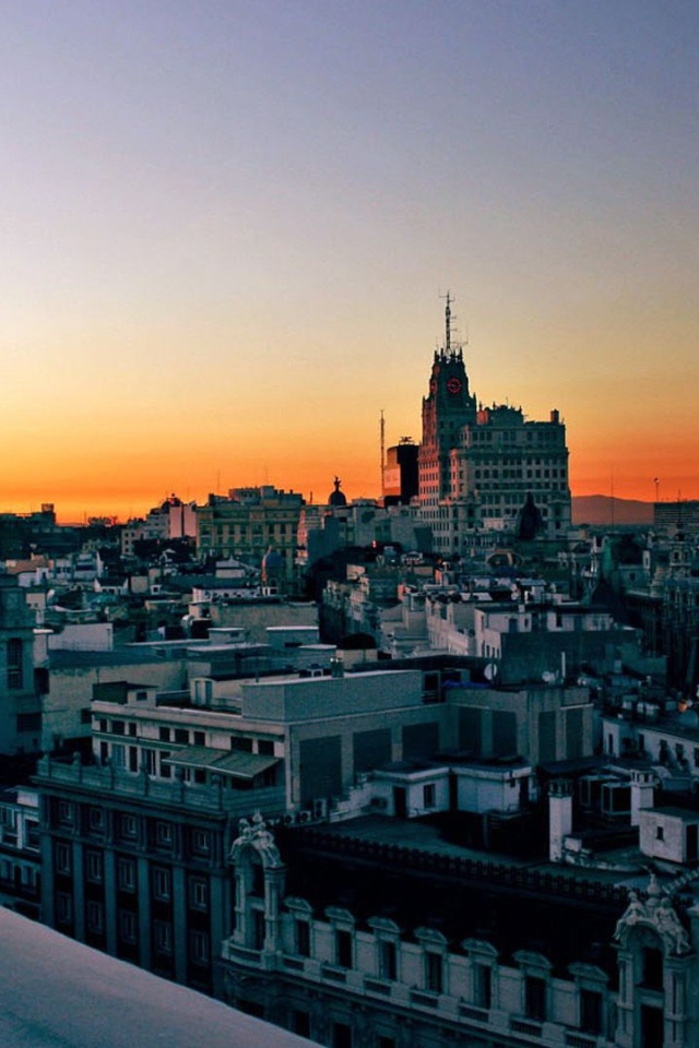 Закат в Мадриде