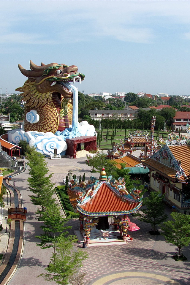 Парк развлечений на курорте Лопбури, Таиланд