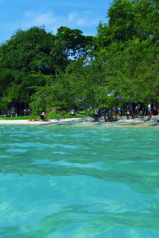 Голубая лагуна на острове Самет, Таиланд