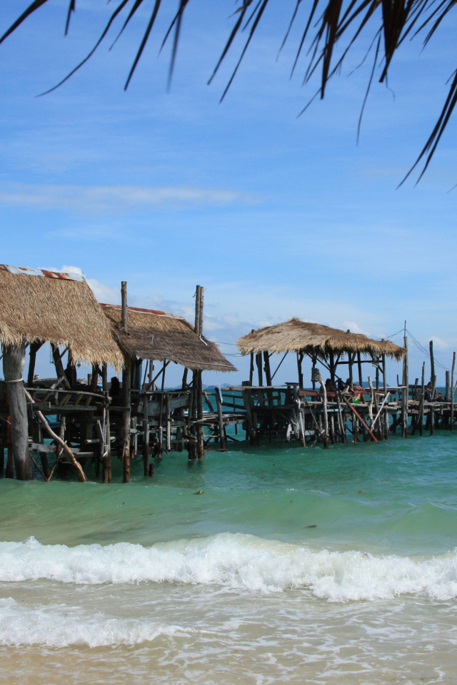 Причал для лодок на острове Самет, Таиланд