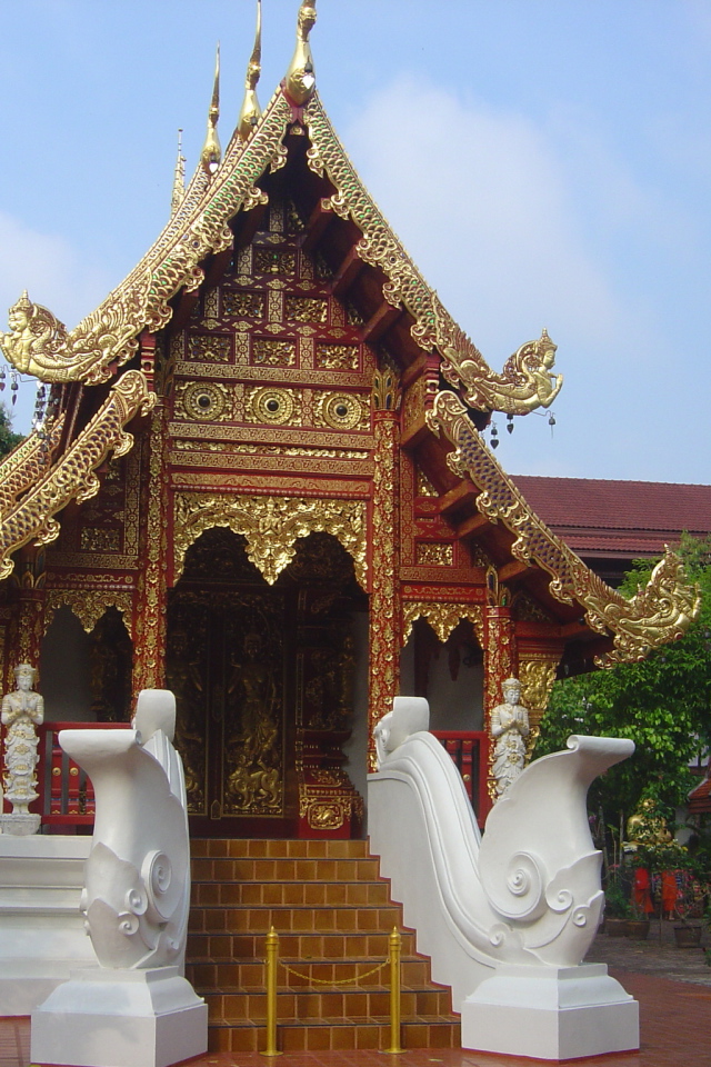 Буддийский храм на курорте Чианг Рай, Таиланд