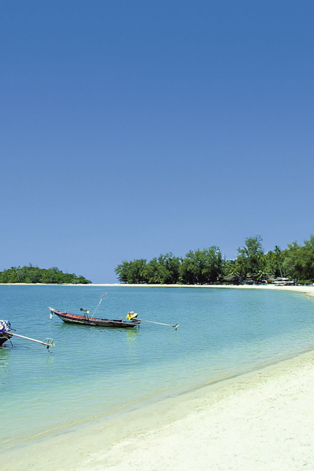 Летний отдых на пляже на острове Тао, Таиланд