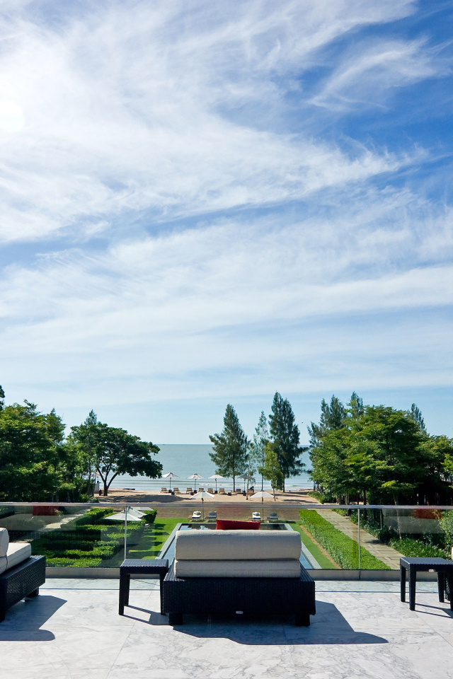 Террасса отеля на курорте Ча Ам, Таиланд