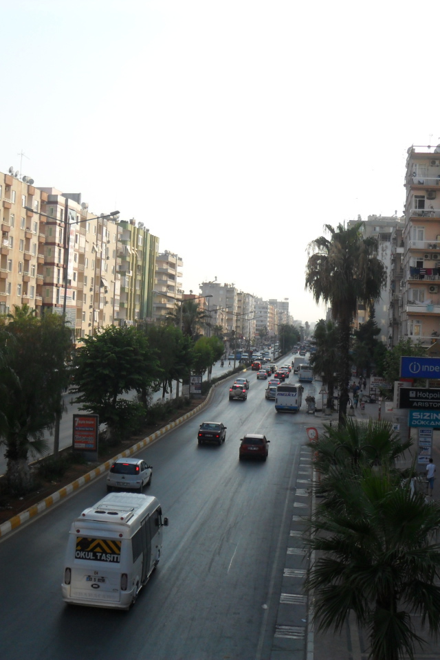 Городские улицы в Мерсине, Турция