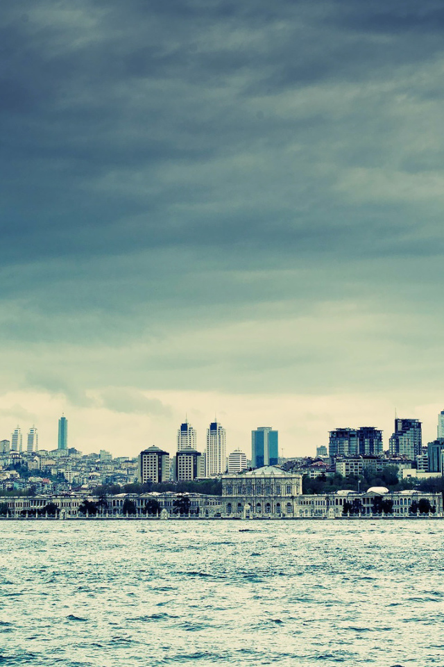 Пасмурный день в Стамбуле