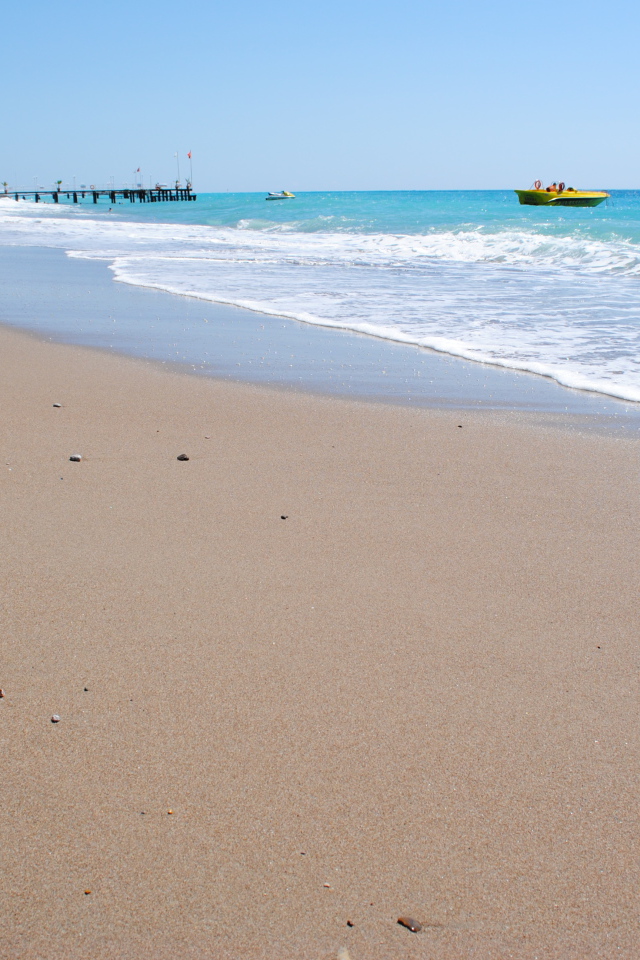 Бескрайний пляж в Белек, Турция