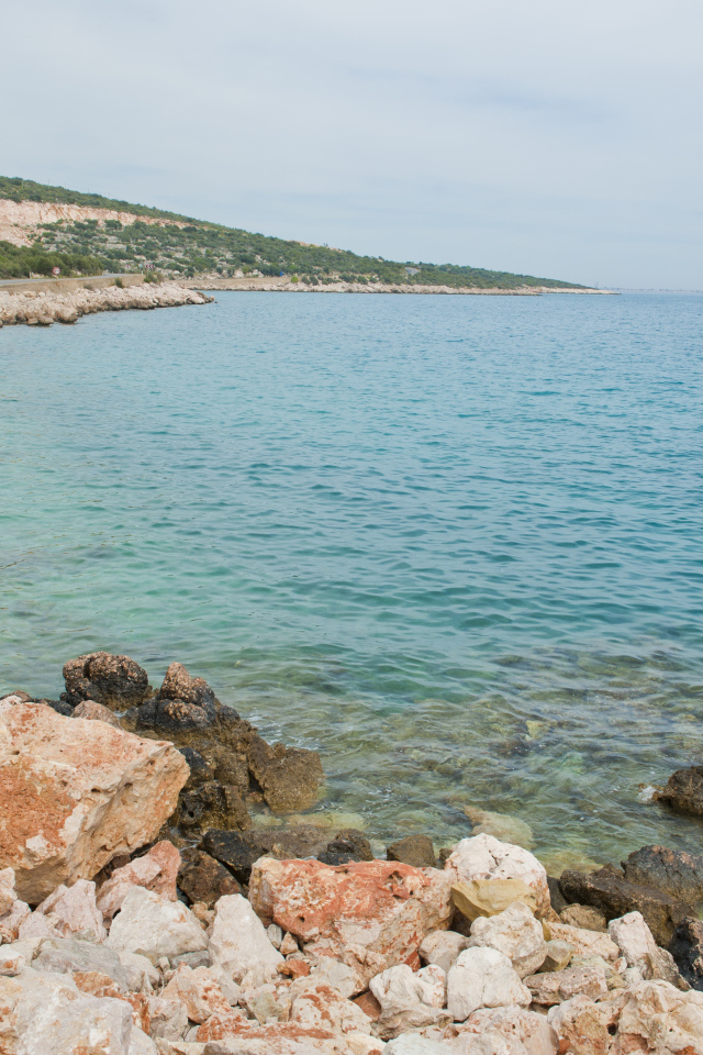 Дикий пляж в окрестностях Мерсина, Турция