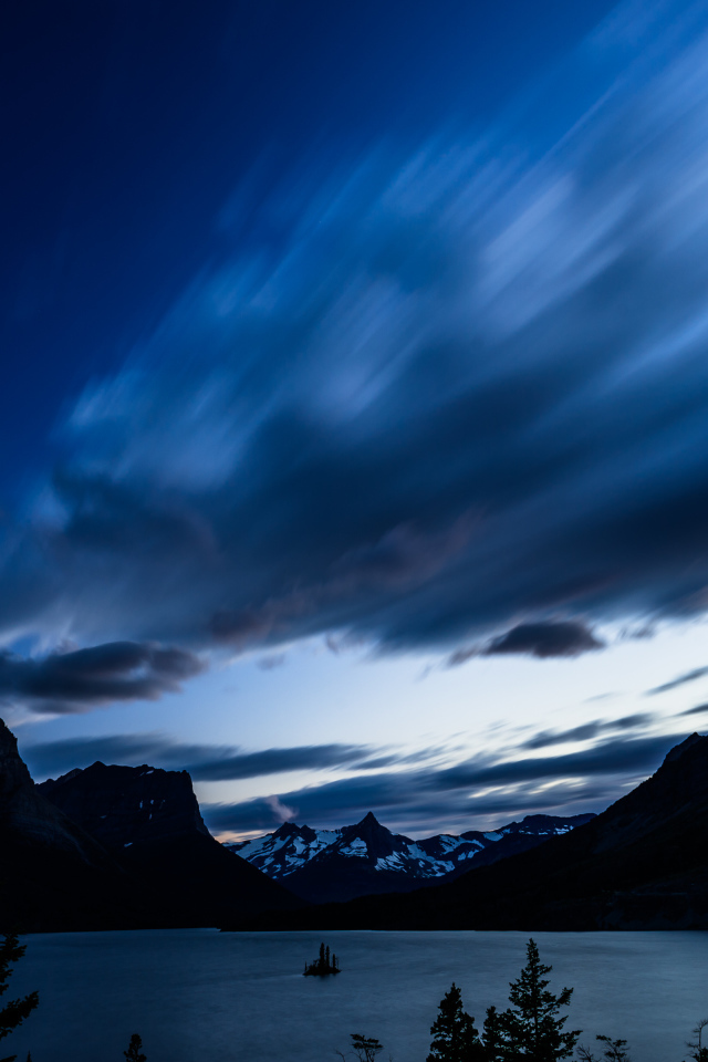 Национальный парк Глейшер ночью, Монтана, США