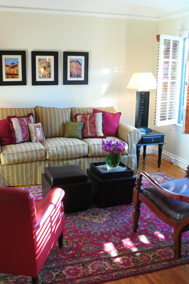 Небольшая уютная гостиная