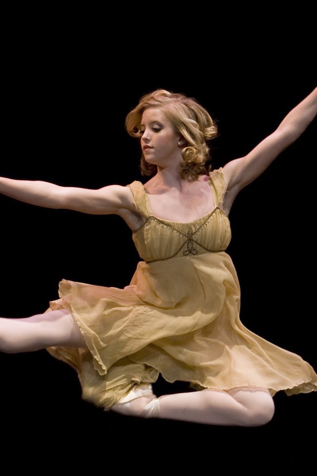 Балерина Меган Ольсен