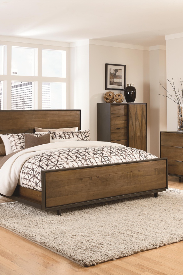 Спальня из натурального дерева