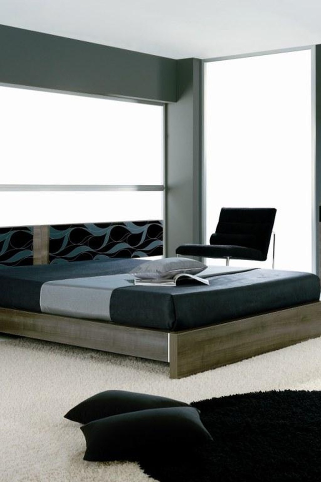 Черно белая спальня