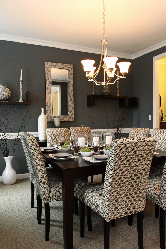 Черные стены в столовой