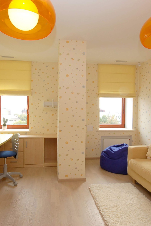 Яркие люстры в детской