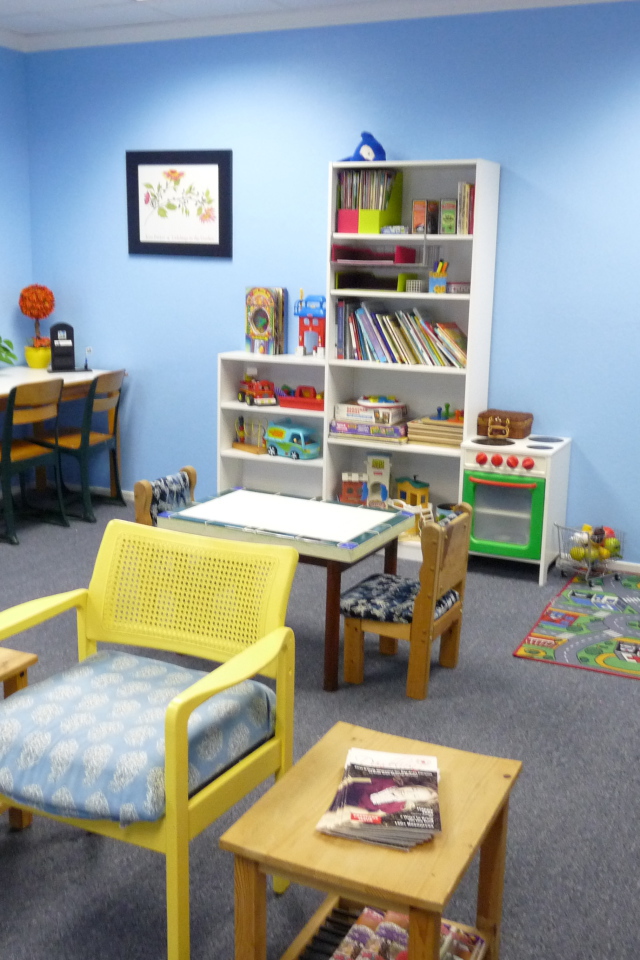 Светлая игровая комната