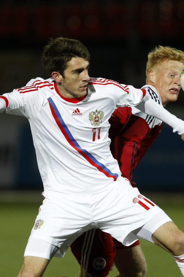 Нападающий ЦСКА Константин Базелюк в игре