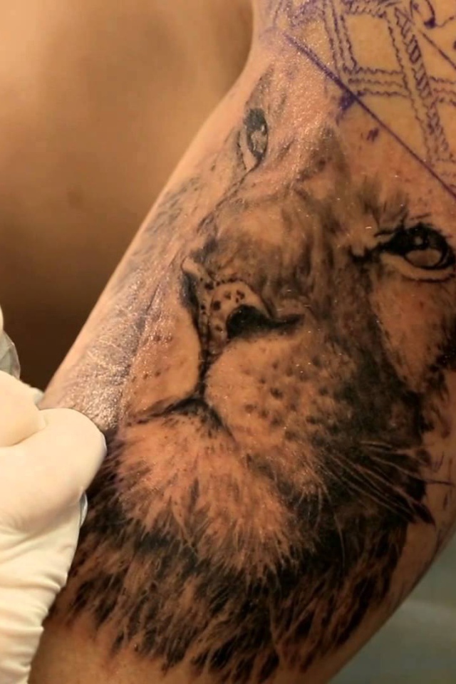 Создание мужской тату