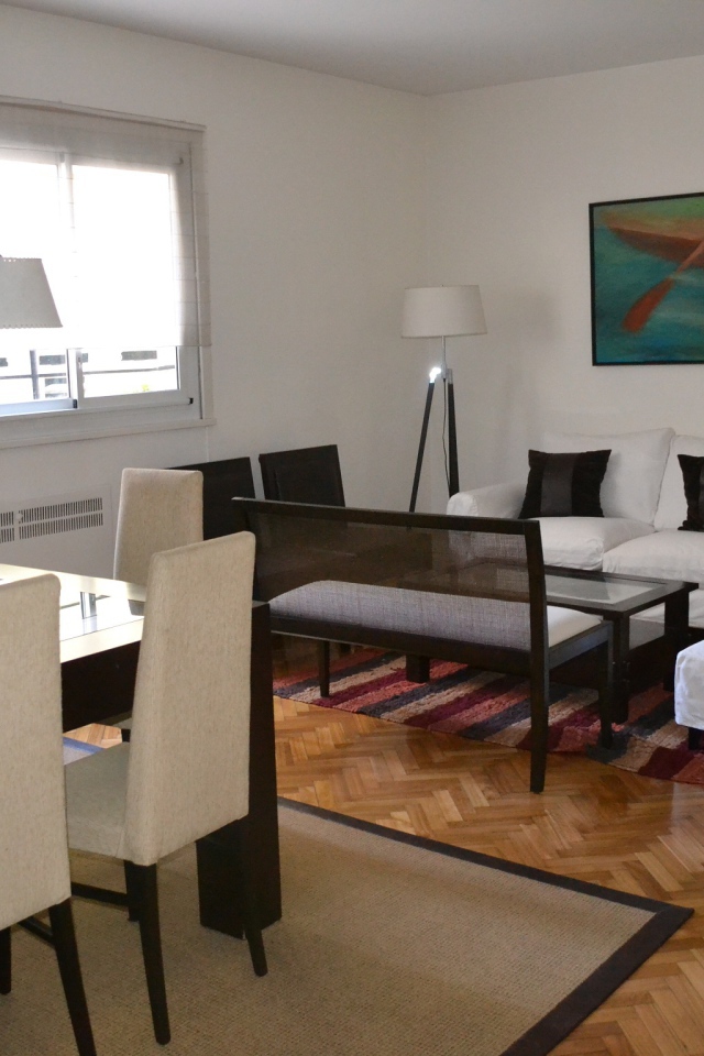 Столовая и уголок для отдыха