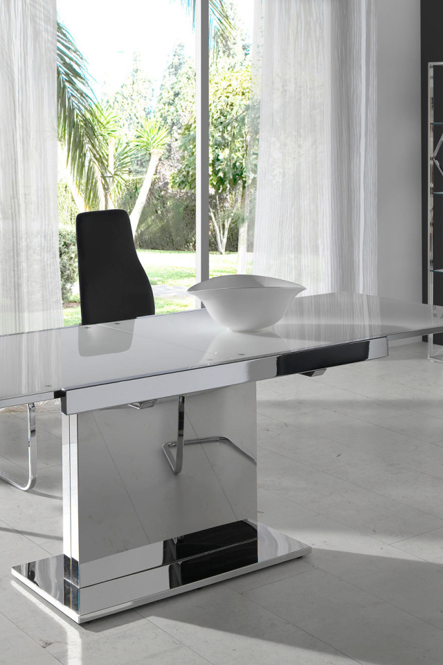 Столовая в стиле хайтек