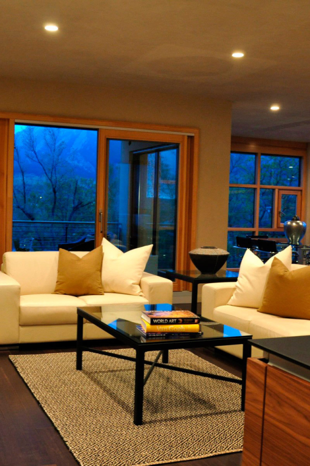 Вечерняя подсветка в гостиной