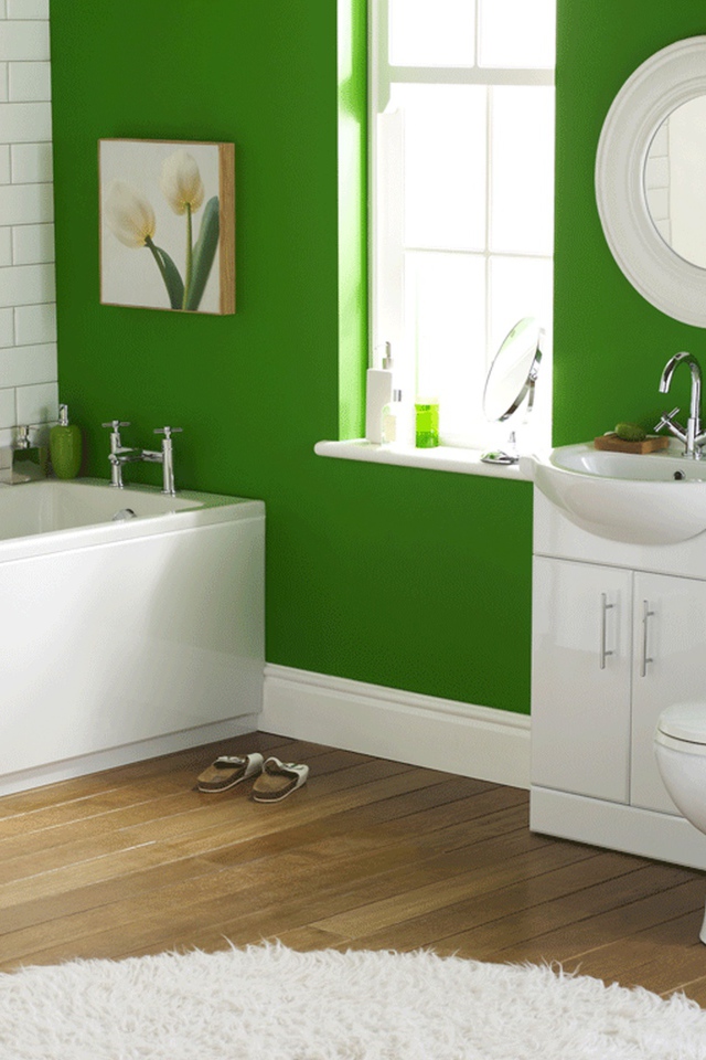 Green Bathroom