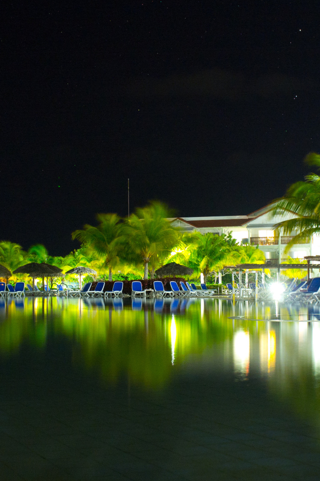 Ночные огни на курорте Кайо Санта Мария, Куба