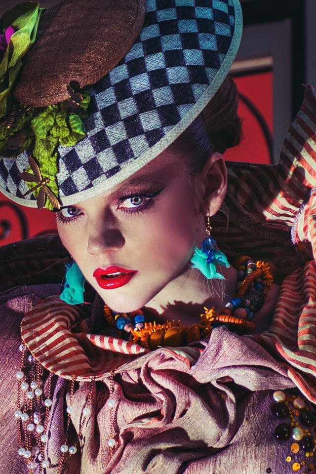 Фотография Красочная девушка