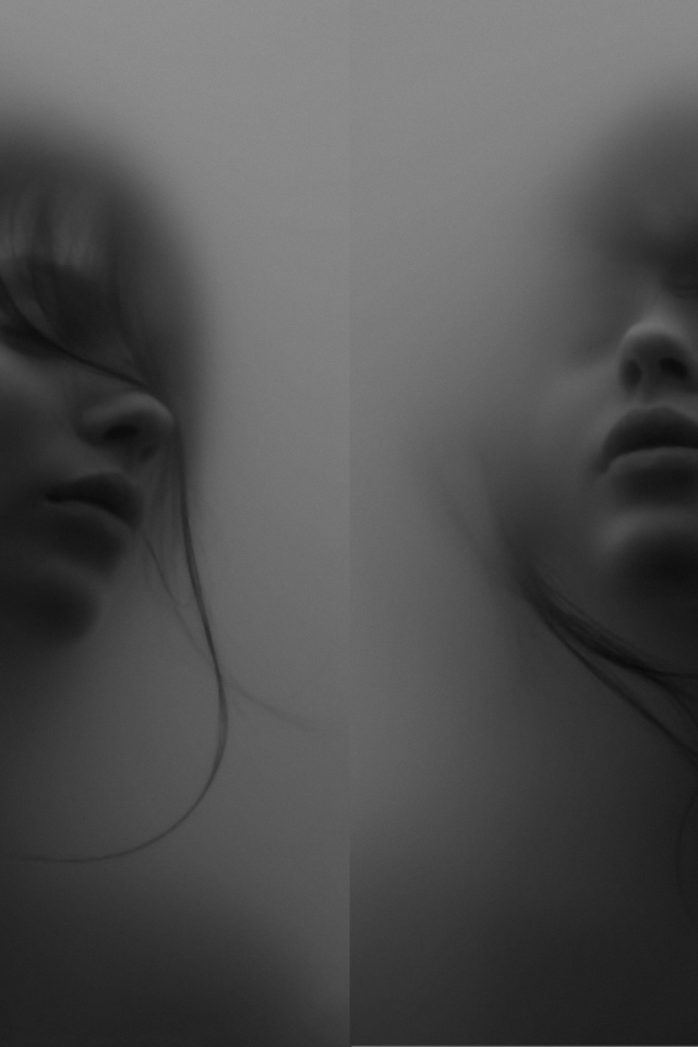 Фотография девушки в тумане