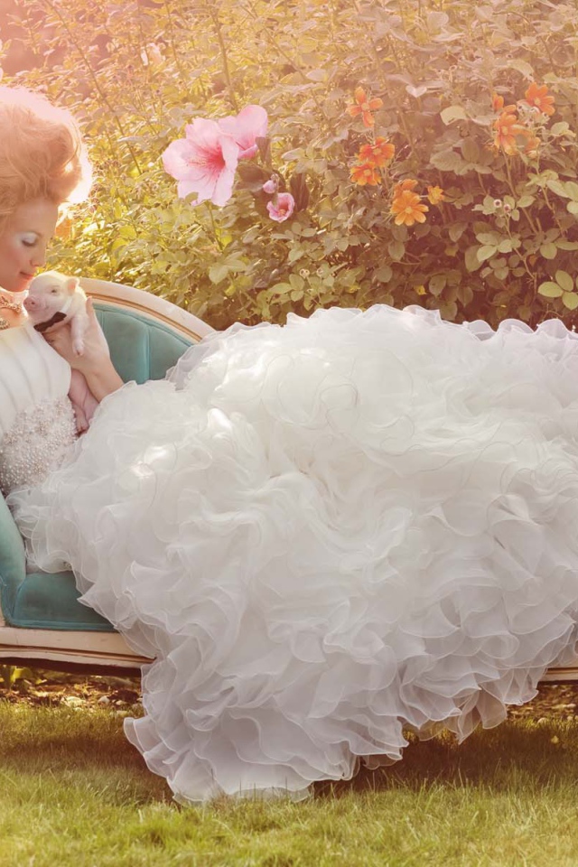 Фотография женщина в саду