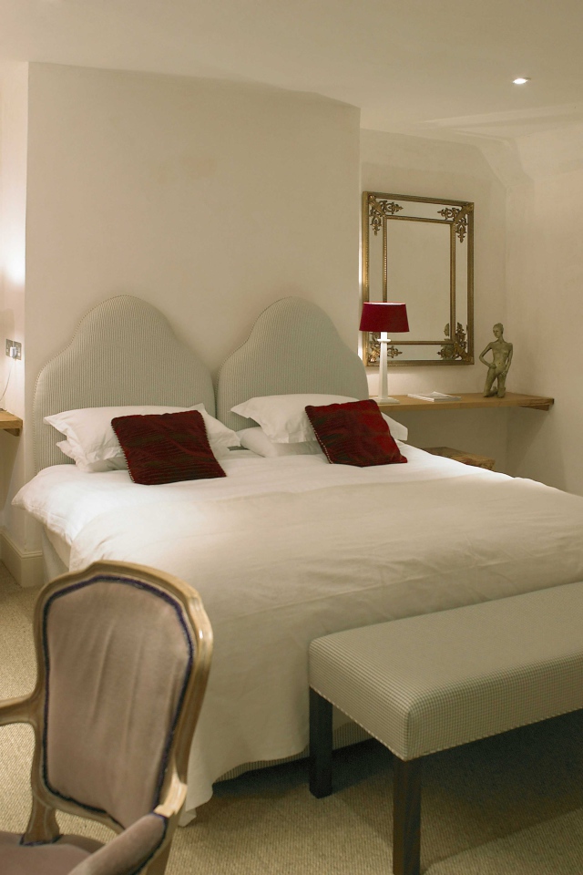 Романтический дизайн спальни