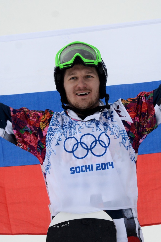 Российский сноубордист Николай Олюнин на олимпиаде в Сочи