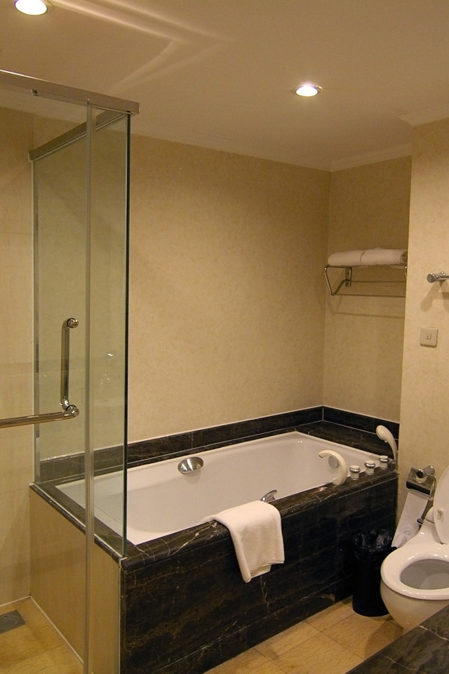 Душ и ванная