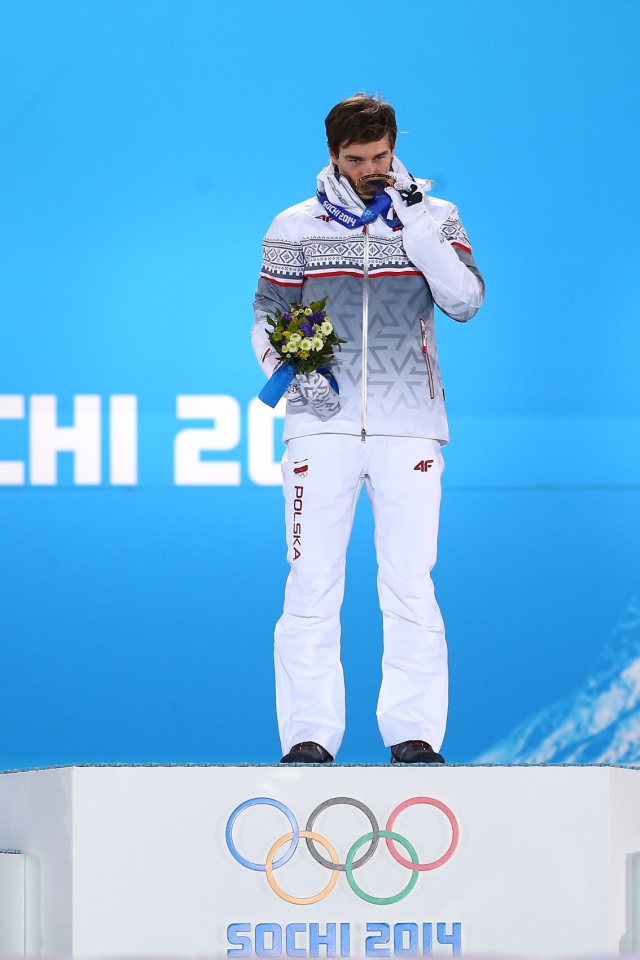 Словацкий прыгун с трамплина Петер Превц обладатель серебряной и бронзовой медали