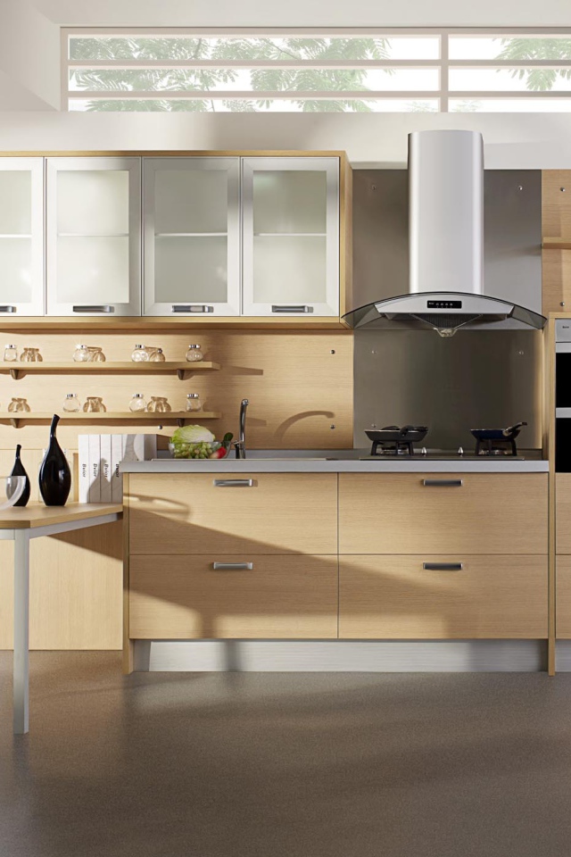 Стильная светлая кухня