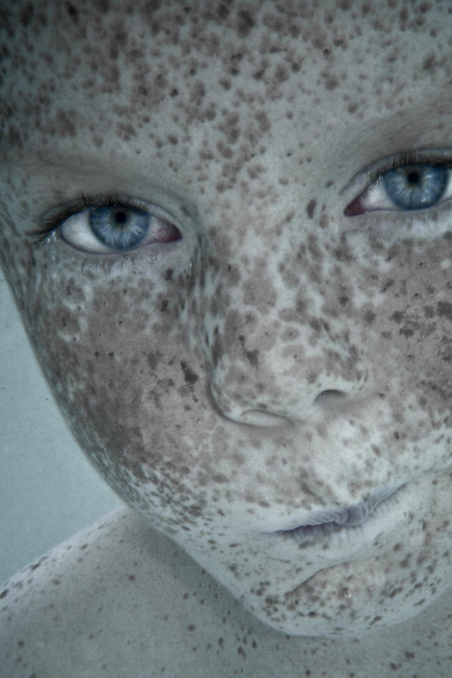 Фотография маленькой девочкой