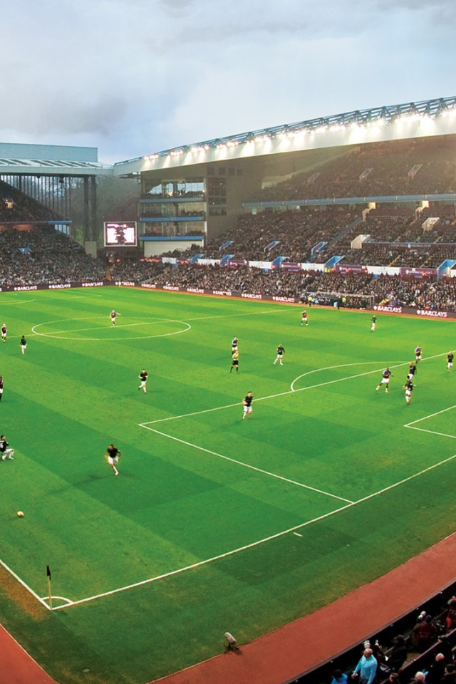 Клуб Англии Астон Вилла