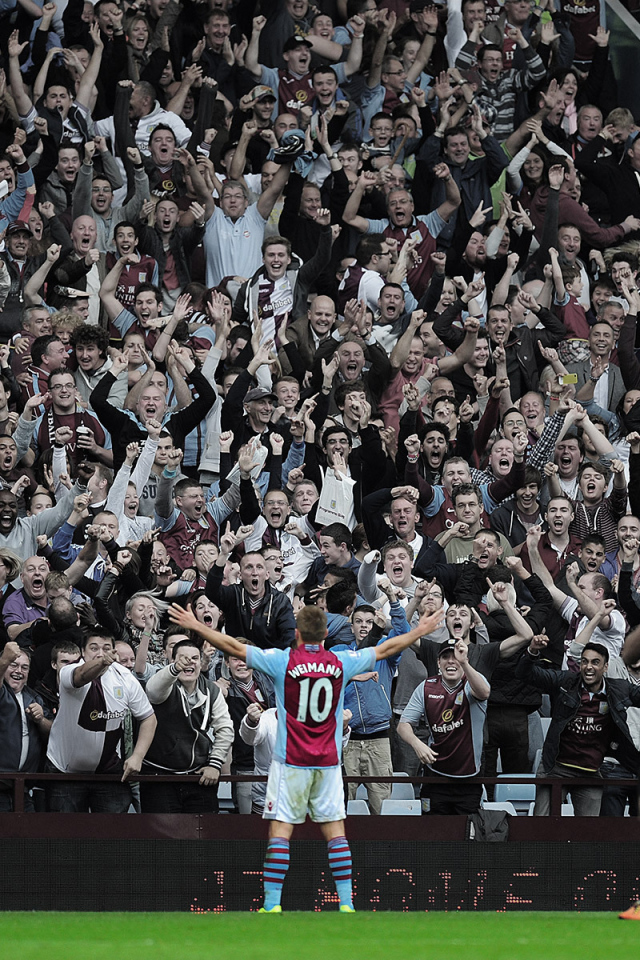 Популярный ФК Англии Астон Вилла