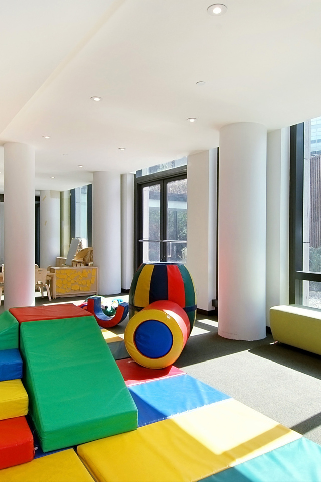 Просторная детская комната