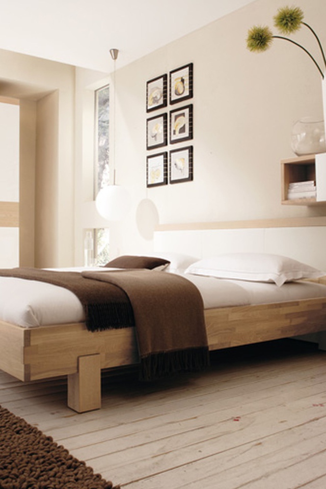 Деревянный пол в спальне