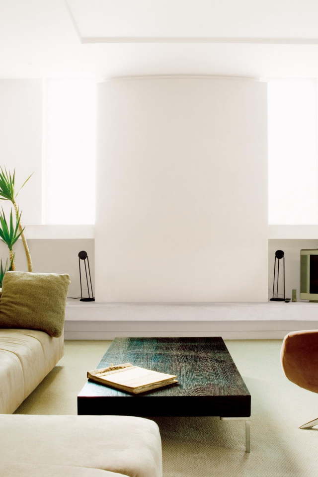 Очень светлая гостиная