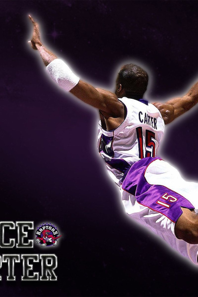 Винс Картер летает по баскетбольной площадке