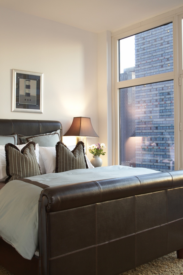 Спальня в городской квартире