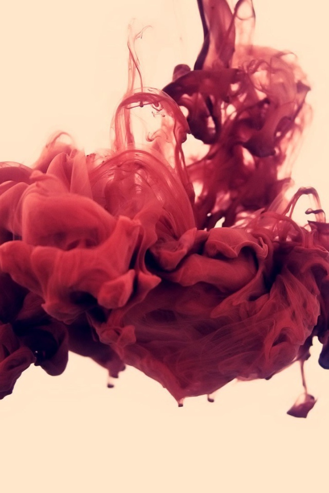 Сгусток красного дыма