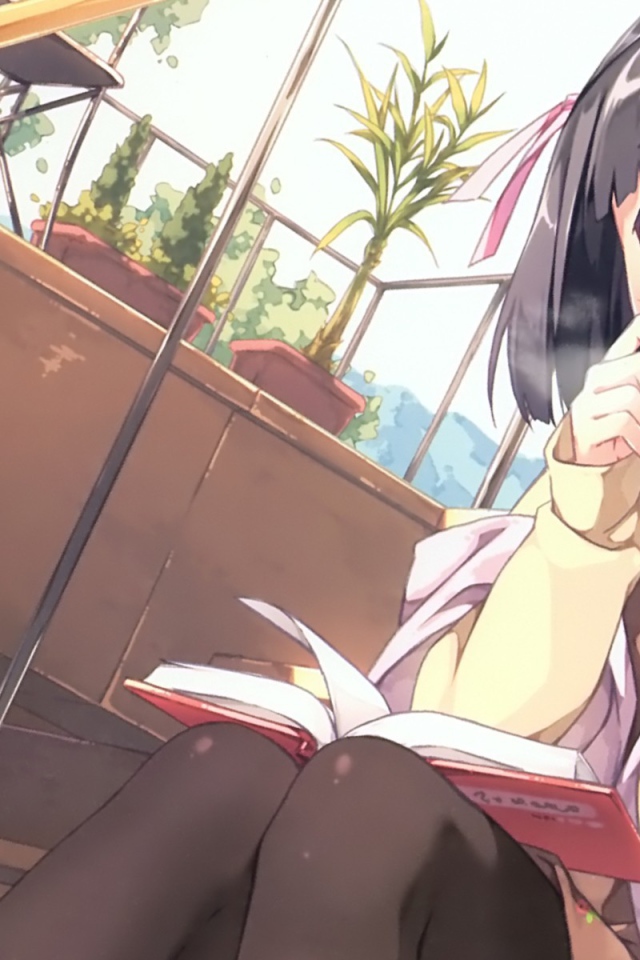 Девушка пьет чай в аниме Одному лишь Богу ведомый мир