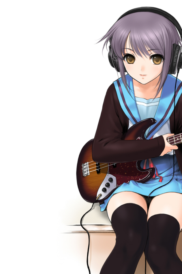 Девушка с гитарой Харухи Судзумия